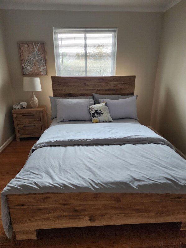 3 bedrooms, iron/ironing board, travel cot, free WiFi