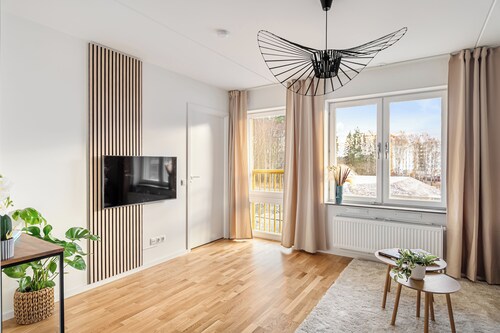 La Nordic Chic with free parking near outlet