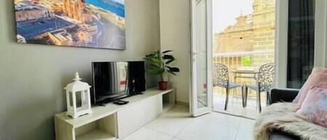 TV