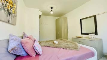 2 bedrooms, iron/ironing board, travel crib, WiFi