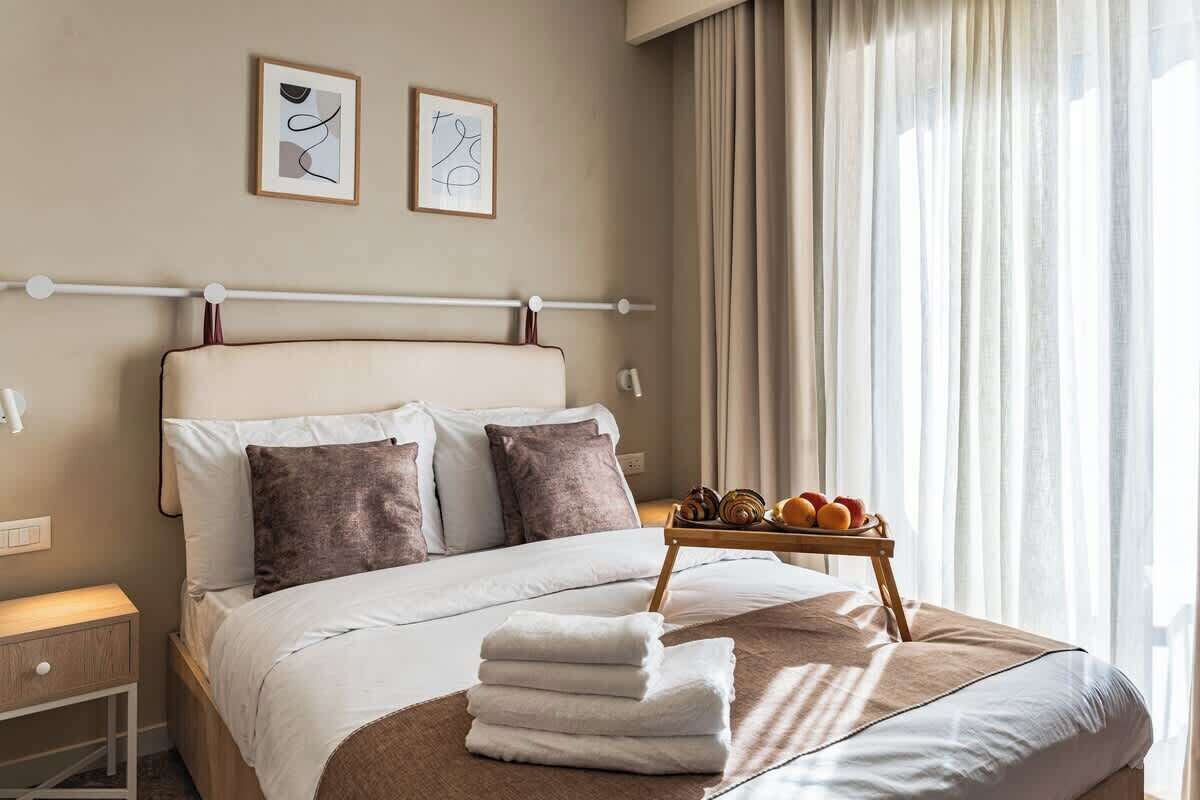 1 habitación, tabla de planchar con plancha, wifi y ropa de cama 