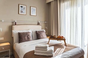 1 chambre, coffres-forts dans les chambres, fer et planche à repasser