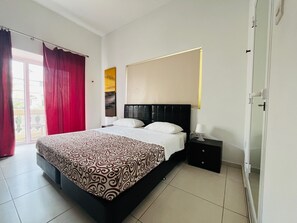 Panoramic Double or Twin Room, Balcony | Desk, blackout drapes, free WiFi - 8Villa (St. Julian's)