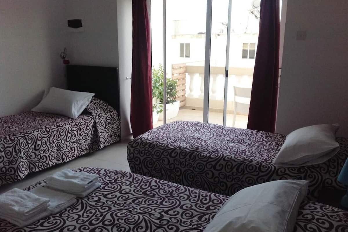 Panoramic Triple Room, Balcony