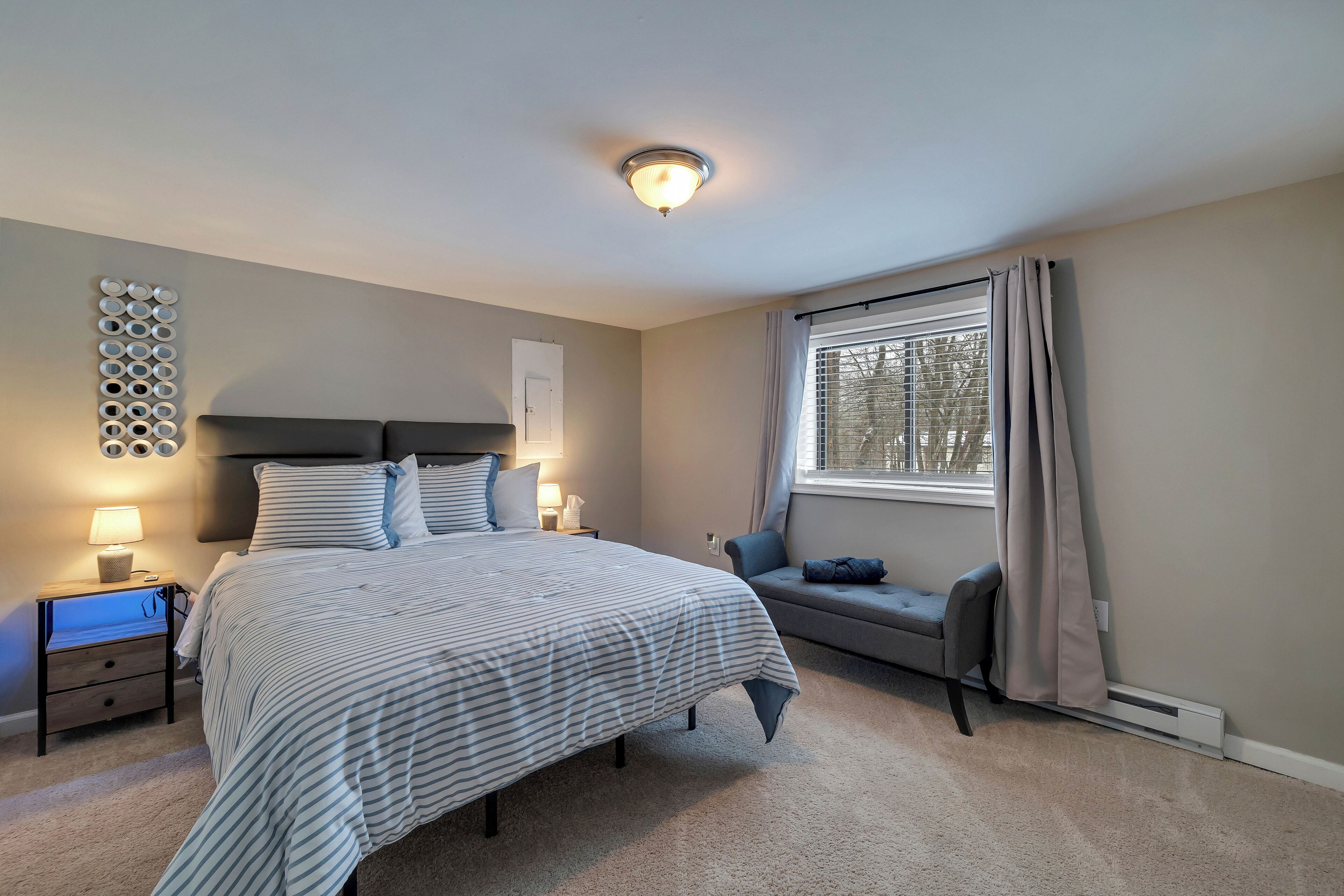 3 Schlafzimmer, Schreibtisch, Bügeleisen/Bügelbrett, WLAN