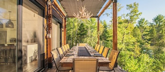 M Resort & Spa | Sleep 20| unique concept by the water! Exclusif in Quebec