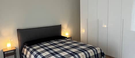 1 chambre, fer et planche Ă repasser, Wi-Fi, literie fournie