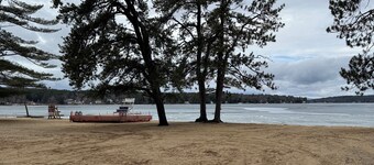 5-Acre Home Near Gunstock Mountain & Lake Winnipesaukee w/ Mountain Views