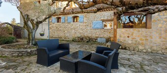 Le Cabanon des Cigales en Provence - Avec Piscine