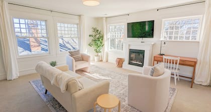 1br Apt in Historic Triplex - 5min walk Swamp Rabbit Trail, 15min walk to dntwn