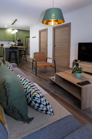 Smart TV - EL CARMEN VALENCIA, FLOOR 3 WITH ELEVATOR, NEW APARTMENT. (Valencia)