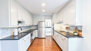 Fridge, microwave, oven, dishwasher