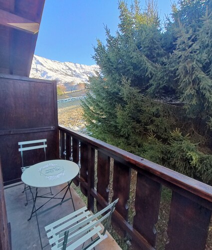 Cozy apartment in Albiez-Montrond near the slopes