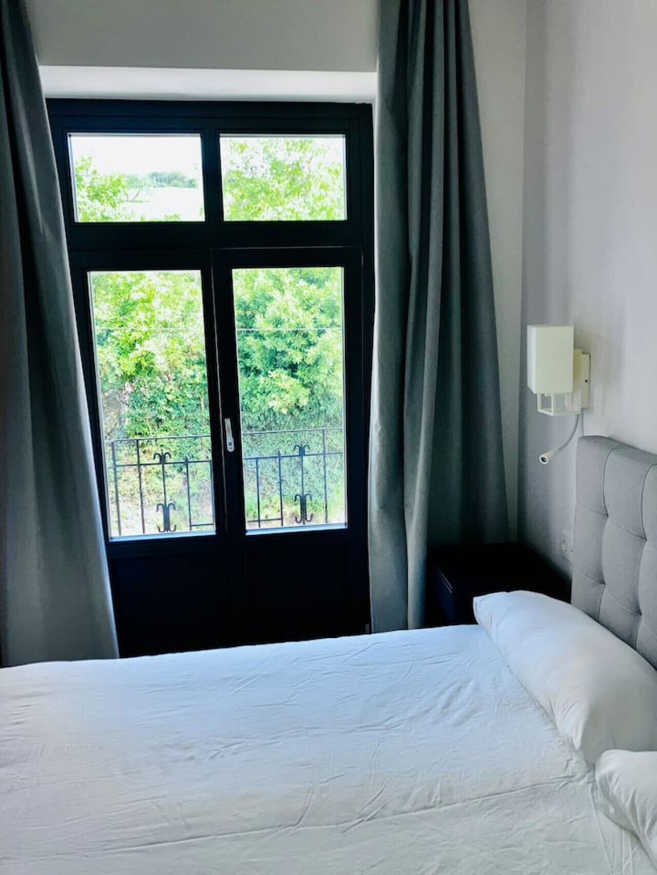 2 slaapkamers, een bureau, wifi