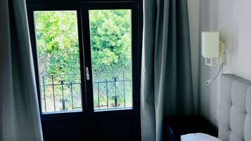 2 Schlafzimmer, Schreibtisch, WLAN