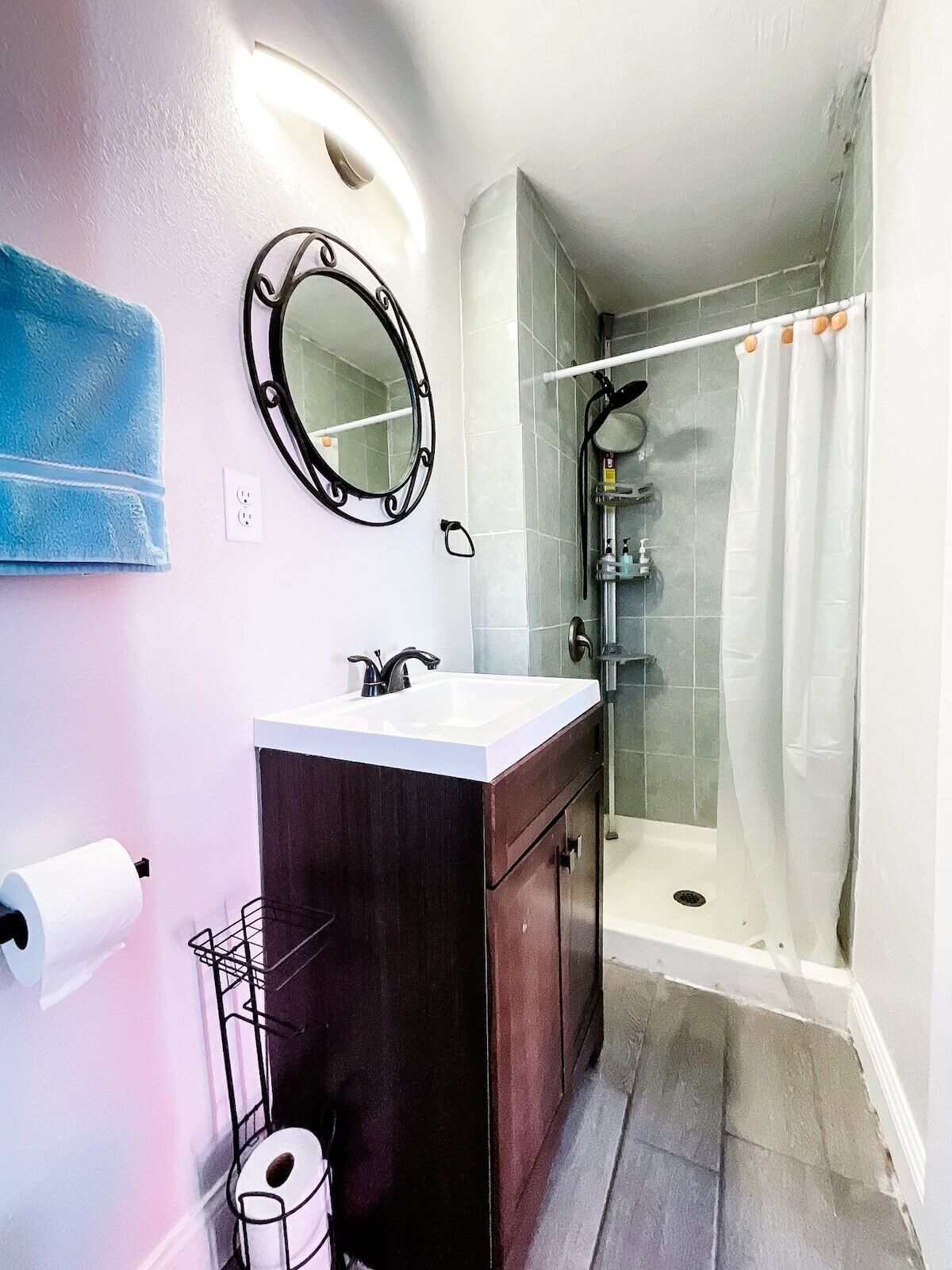 Hair dryer, towels, soap, shampoo