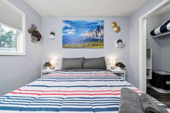 1 bedroom, iron/ironing board, WiFi, bed sheets