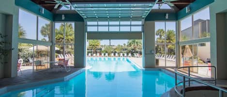 Inomhuspool och uppvärmd pool