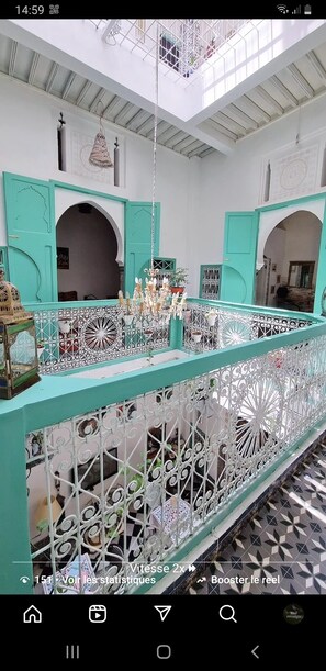 Front of property - Riad Nostalgie (Tetouan)