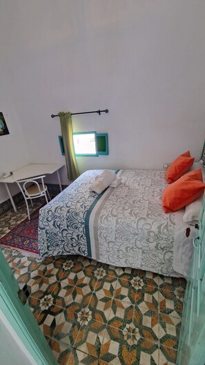 Gallery Room, 1 Bedroom | Individually decorated, individually furnished, desk, laptop workspace - Riad Nostalgie (Tetouan)