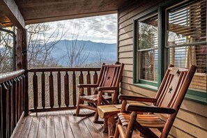 Terrace/patio - Views, Hot tub, Pool Table! (Sevierville)