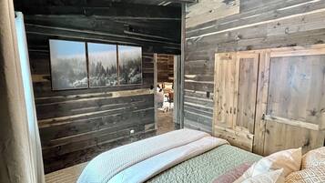 2 chambres, fer et planche Ă repasser, Wi-Fi, draps fournis