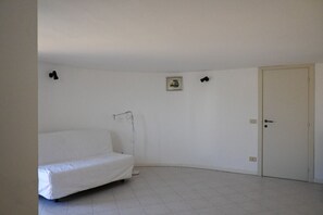 Interior - SE129 - Senigallia, large three-room apartment with panoramic terrace (Senigallia)