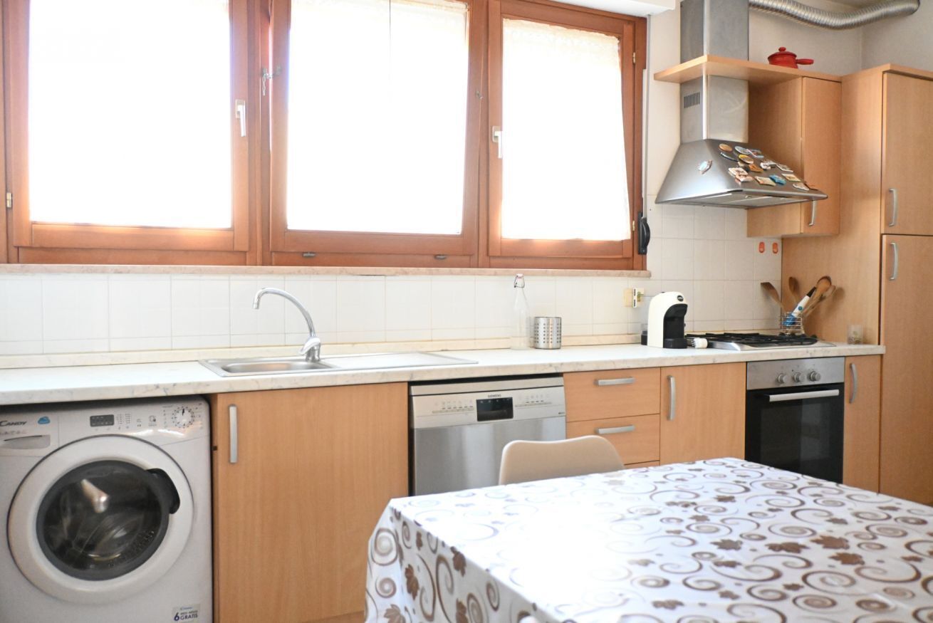 Fridge, oven, dishwasher