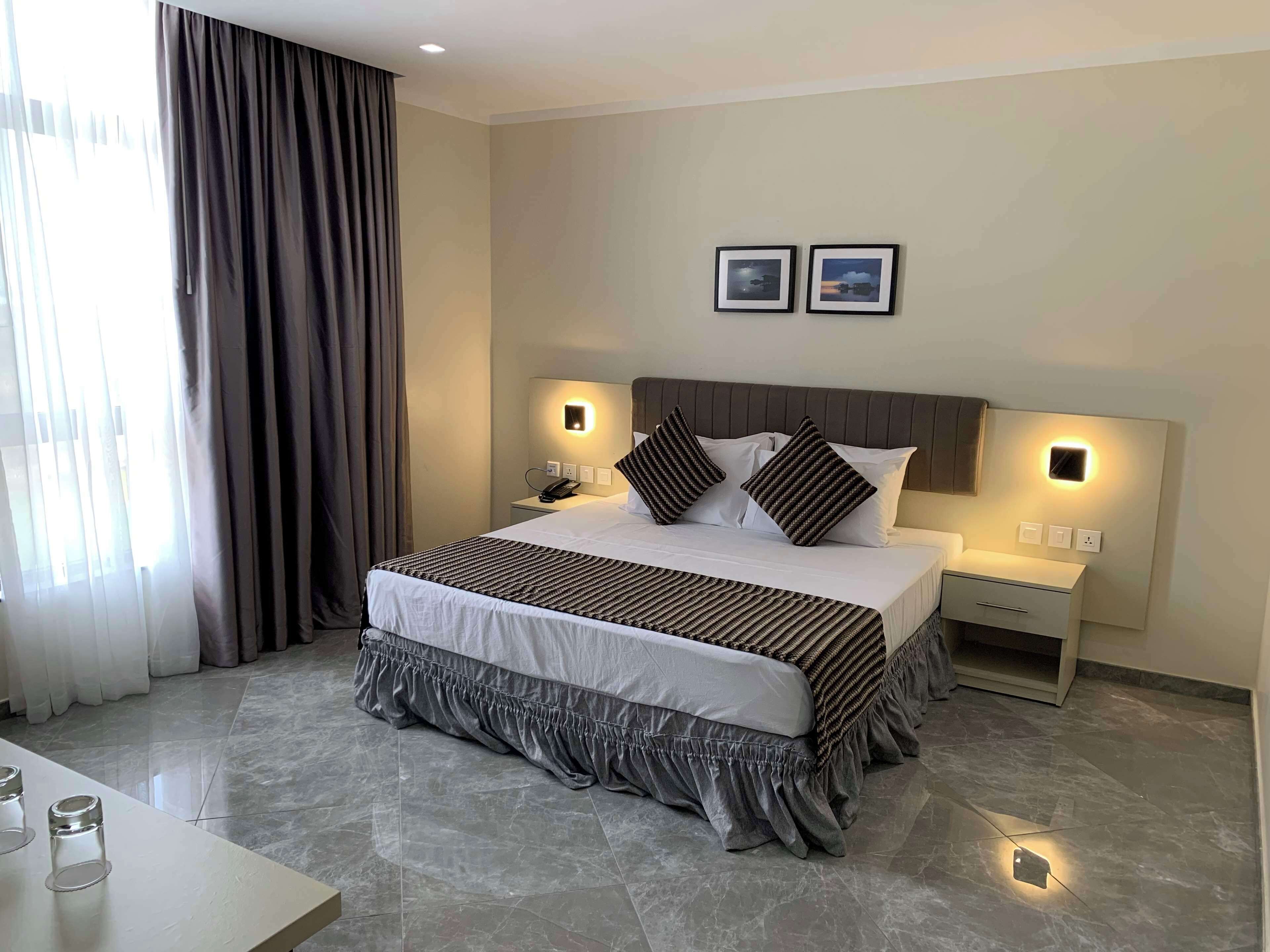 Free toiletries, slippers