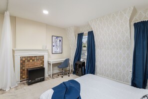 1 chambre, fer et planche Ă repasser, Wi-Fi, draps fournis