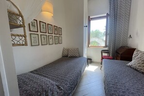 2 chambres, fer et planche à repasser, lit parapluie, Wi-Fi