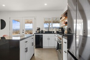 Microwave, oven, stovetop, dishwasher - Joshua Tree 2BR Oasis • Cowboy Pool • Hot Tub • Spa • Fire Pit (Yucca Valley)