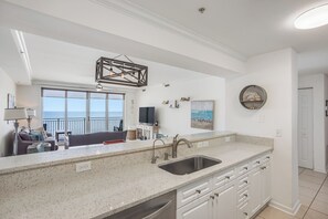Interior - Stunning ocean front views from 9th floor 2/2 condo (Jacksonville Beach)