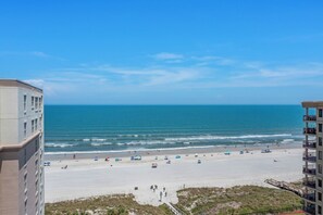 Na praia