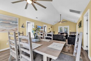 Dining - 4BR Home • Pool • Dog Friendly • Short Beach Walk (North Myrtle Beach)