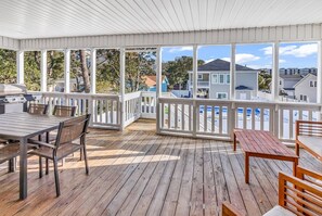 Outdoor dining - 4BR Home • Pool • Dog Friendly • Short Beach Walk (North Myrtle Beach)