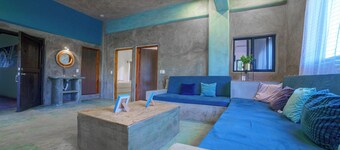 Casa Flores Zicatela