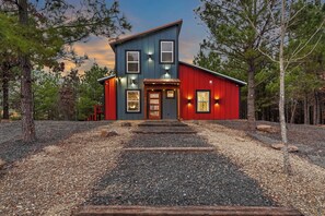 Exterior - New! Hot Tub, Firepit, Bed Swing - Hard Rock Candy Mountain (Broken Bow)