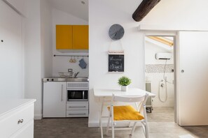 Interior - Bramante Apartment - Chinatown (Milano)