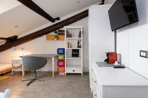 Interior - Bramante Apartment - Chinatown (Milano)