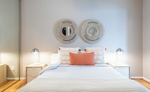 3 bedrooms, desk, iron/ironing board, travel crib