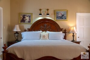 3 Schlafzimmer, Schreibtisch, Bügeleisen/Bügelbrett, kostenloses WLAN
