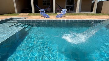 Udendørs pool