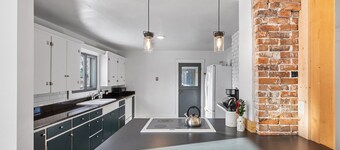 Cozy Retreat on Blaine St. w/ AC