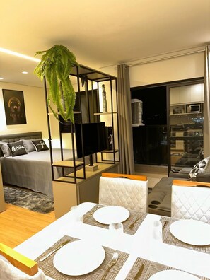 Standard Studio Suite, Lanai, City View | Living area - Home Studio  (Jau)