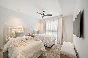 3 bedrooms, iron/ironing board, free WiFi, bed sheets - Exceptional Beachfront Condo - Allure 301 (Brighton Beach)