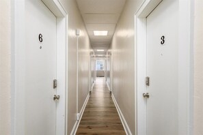 Interior - Cozy Studio close to downtown (Columbus)