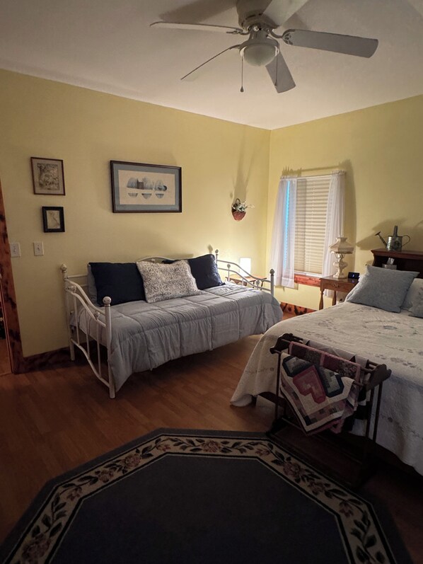 4 bedrooms, iron/ironing board, travel crib, free WiFi