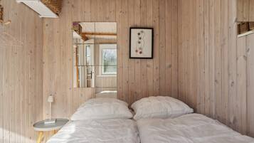 2 bedrooms, free WiFi