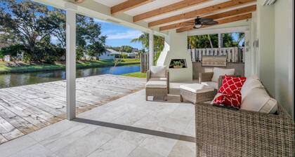 Pet Friendly Spacious 4 Bedroom House Near Beach - Sleeps 10